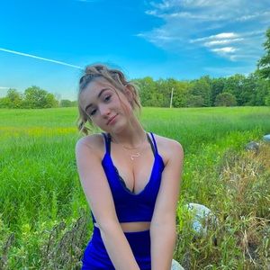 Meet your Posher, Sidney